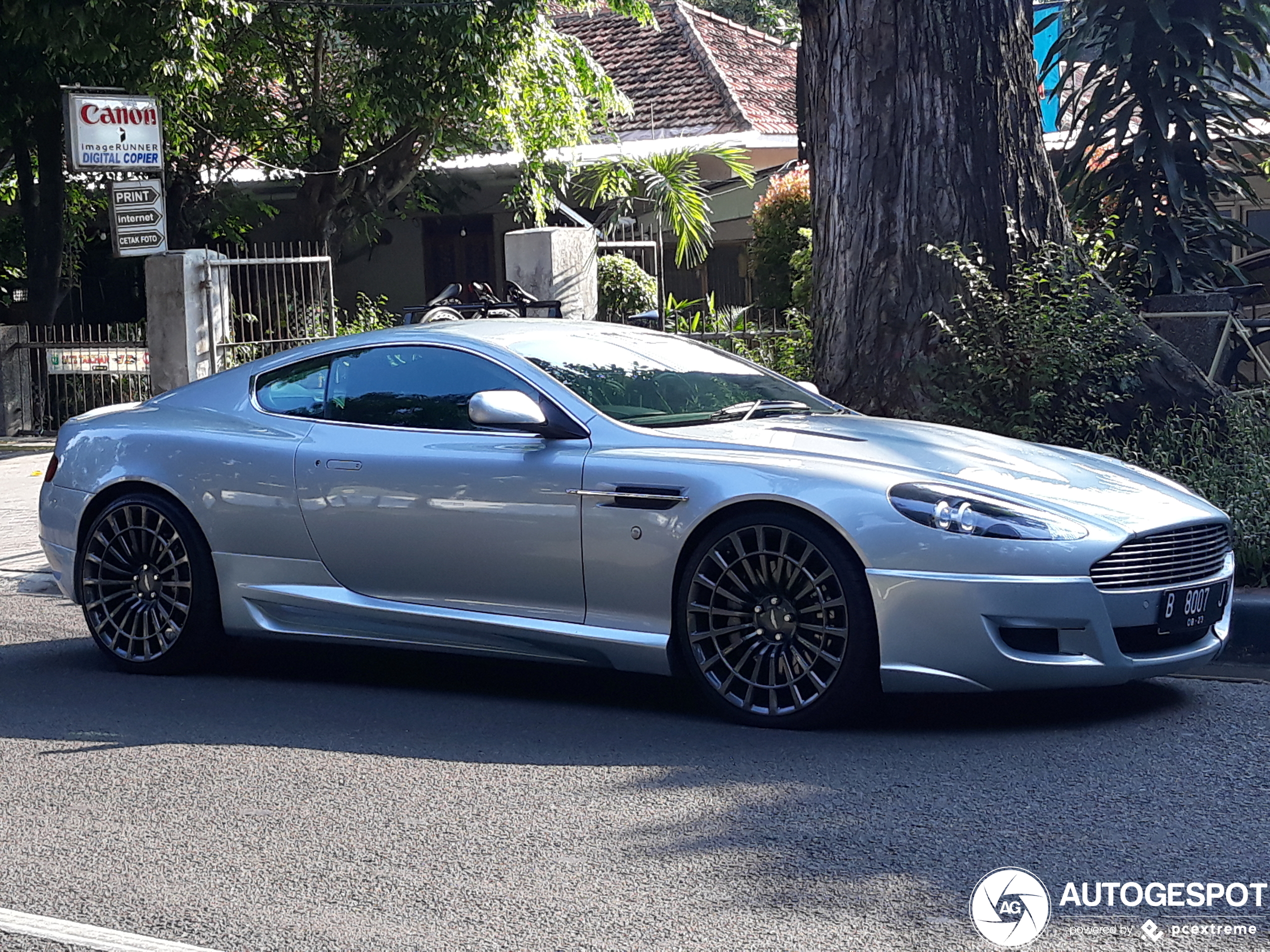 Aston Martin DB9 Project Kahn