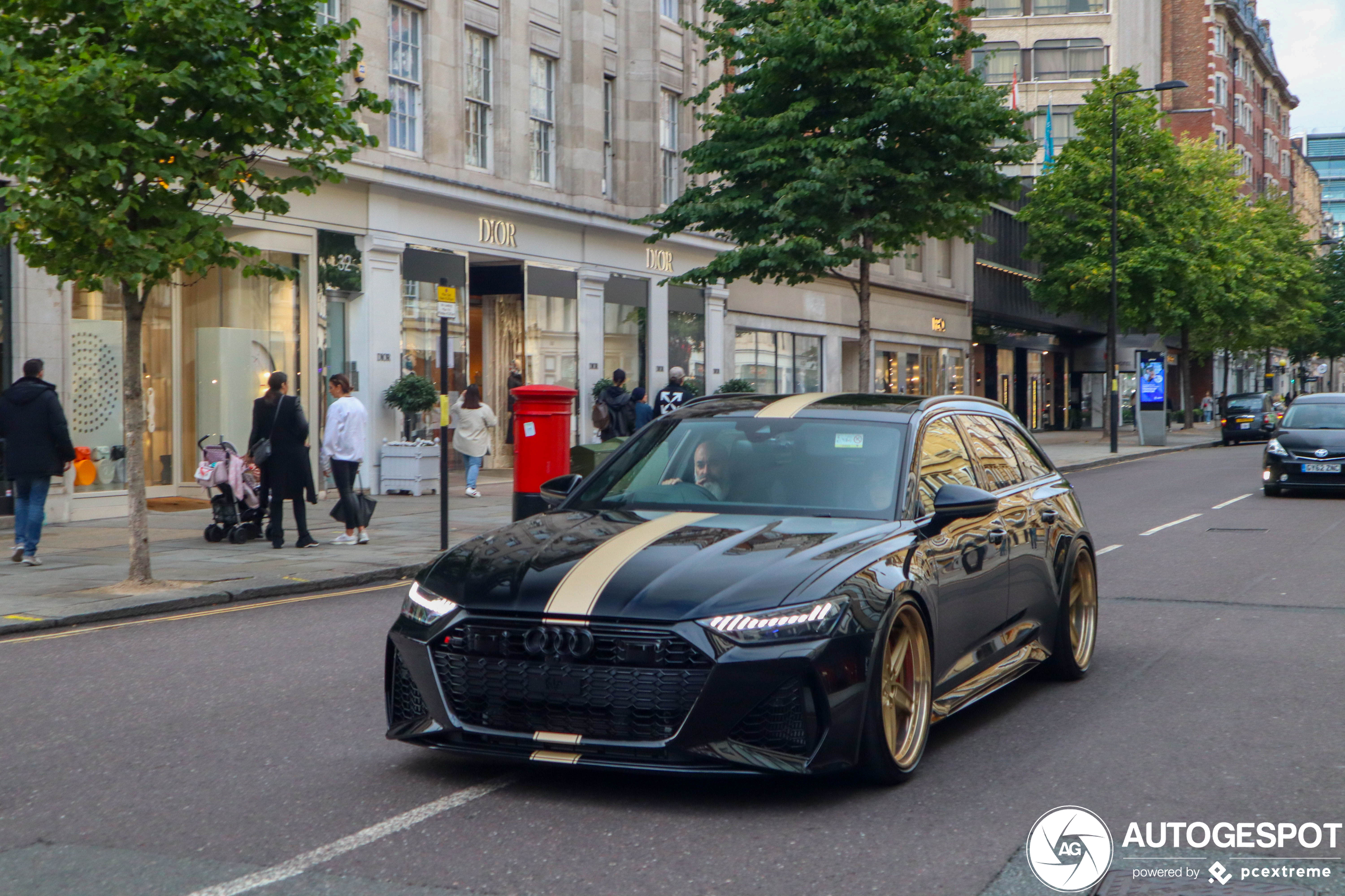 Audi RS6 Avant C8