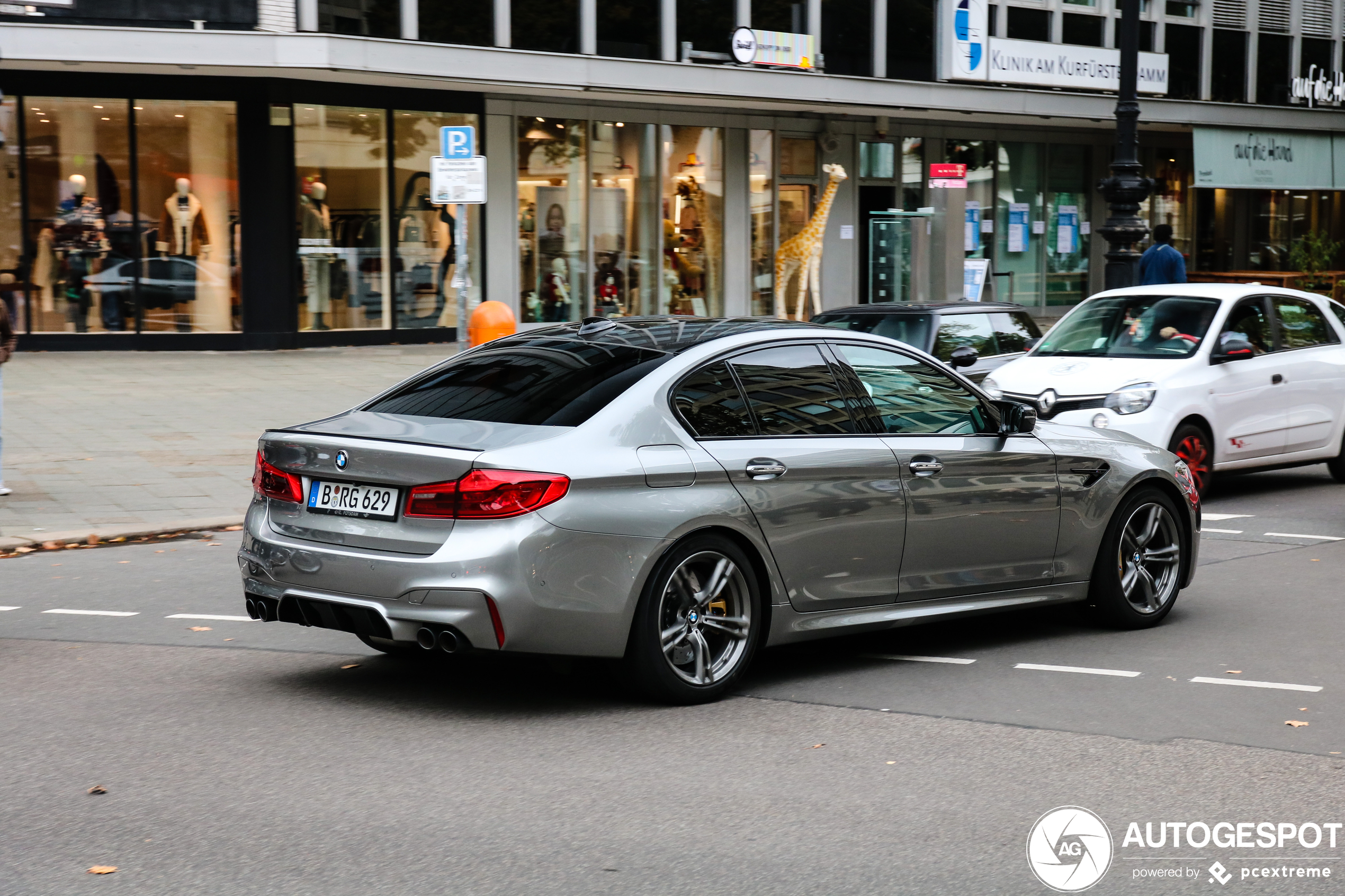 BMW M5 F90