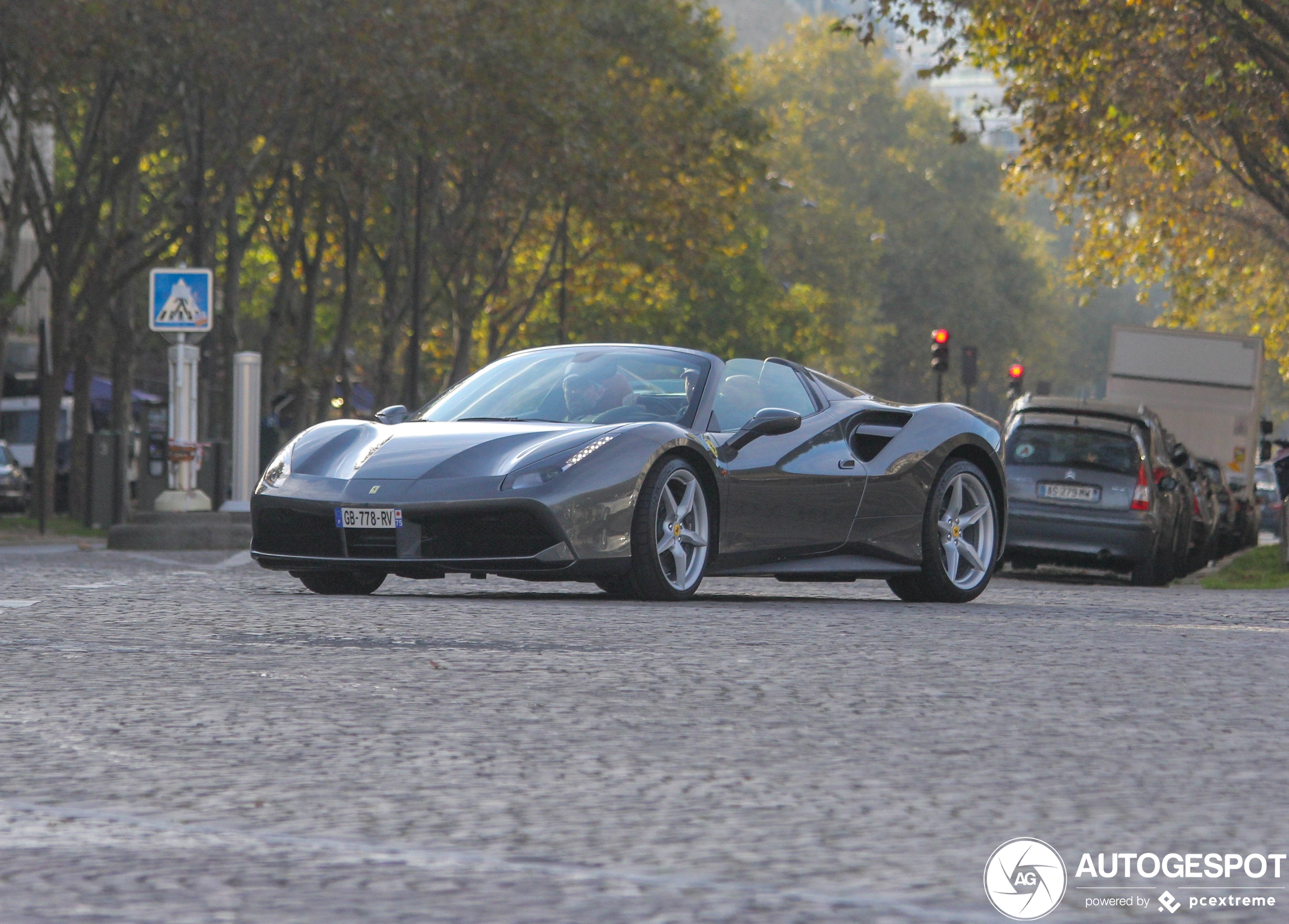 Ferrari 488 Spider