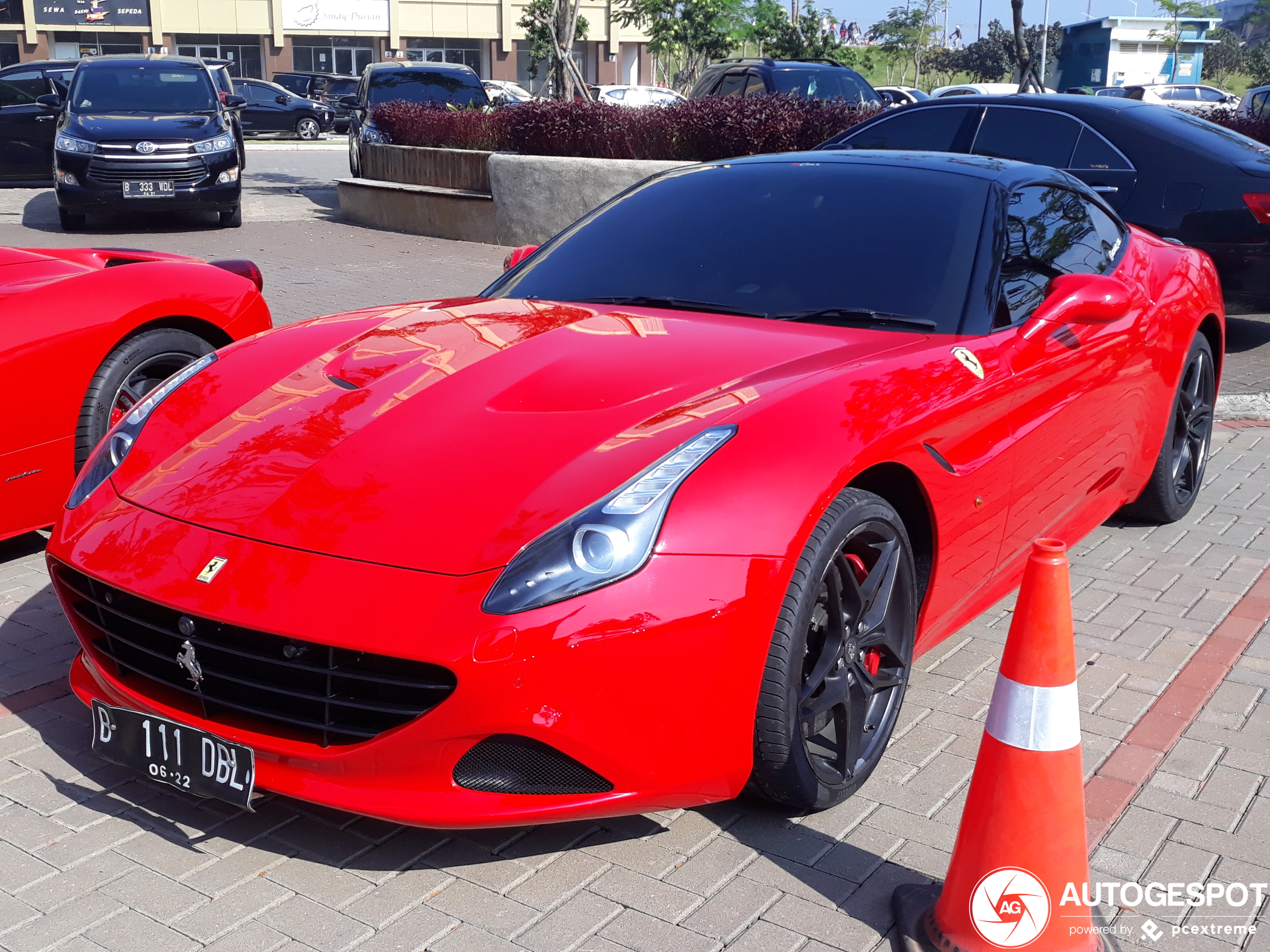 Ferrari California T