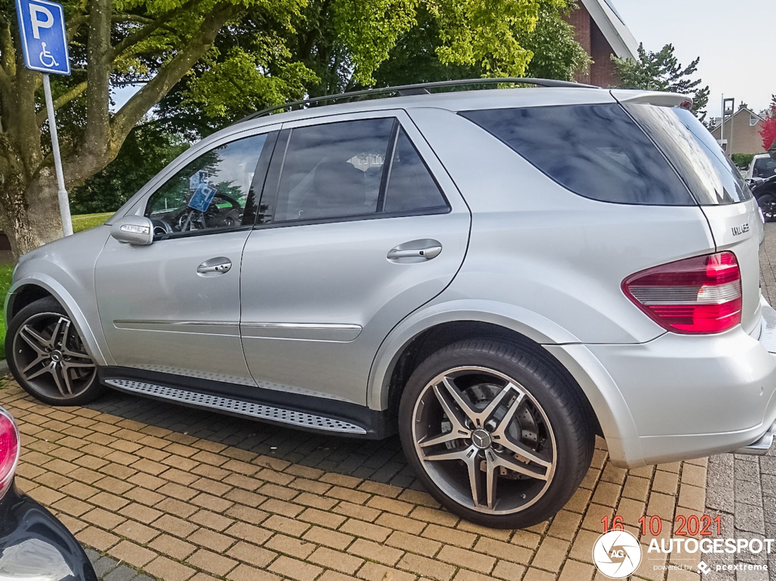 Mercedes-Benz ML 63 AMG W164