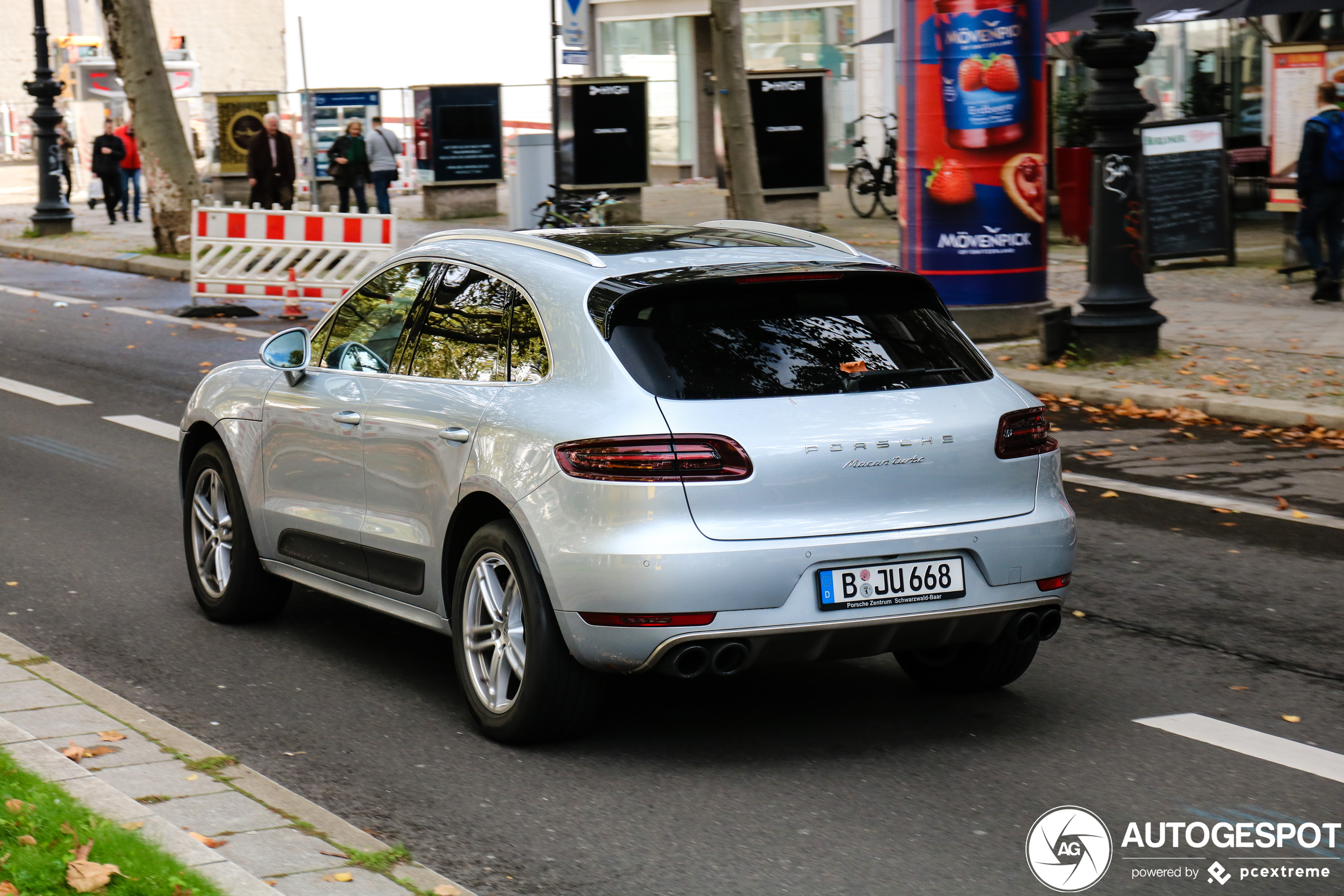 Porsche 95B Macan Turbo