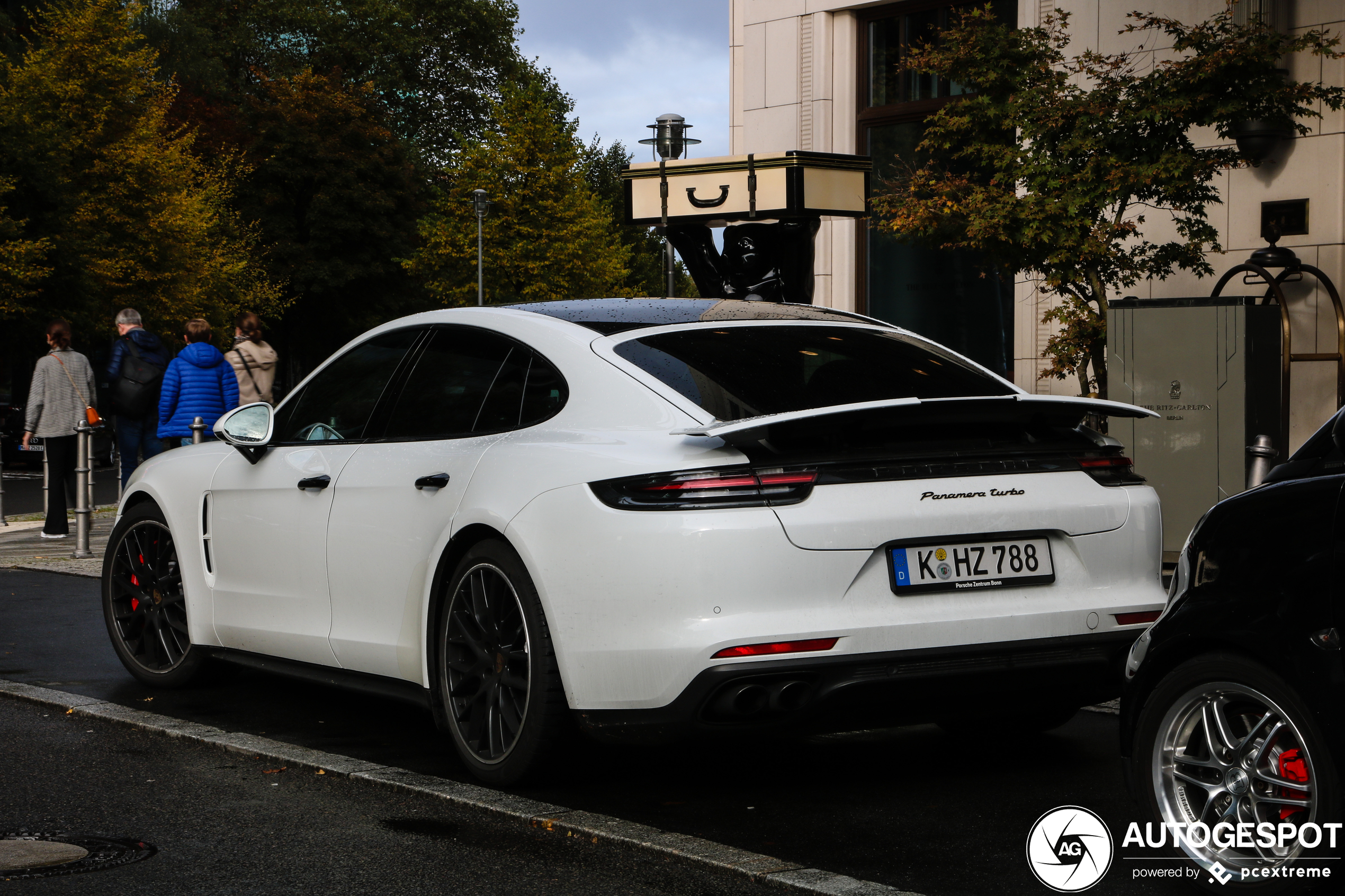 Porsche 971 Panamera Turbo