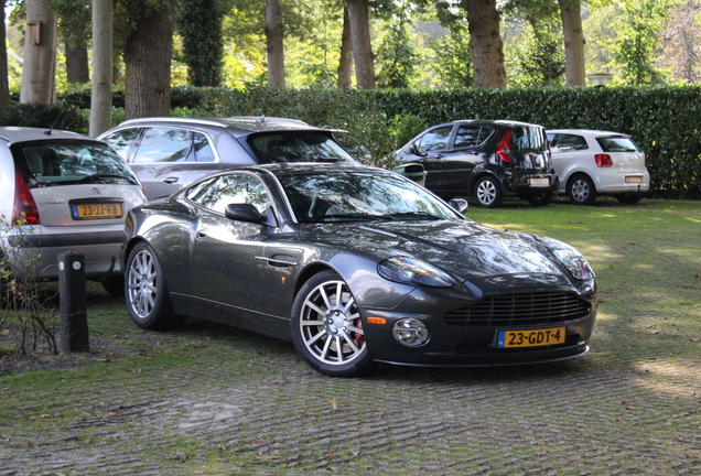 Aston Martin Vanquish S