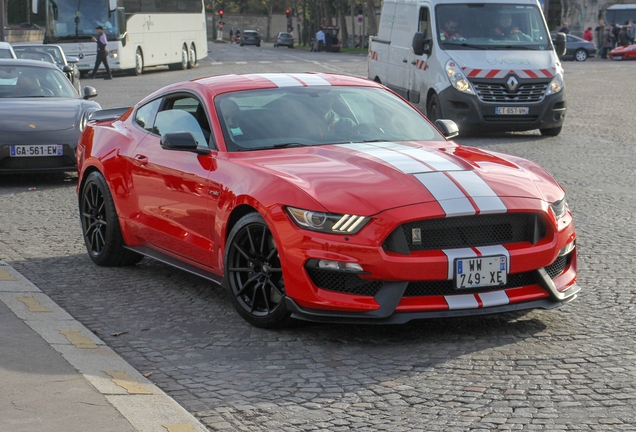 Ford Mustang Shelby GT350 2015