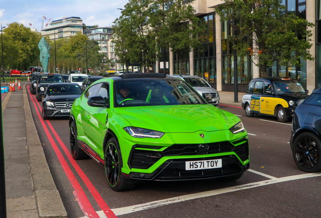 Lamborghini Urus