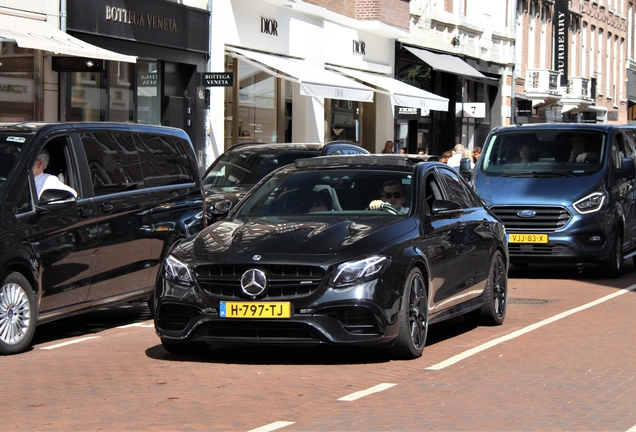 Mercedes-AMG E 63 S W213