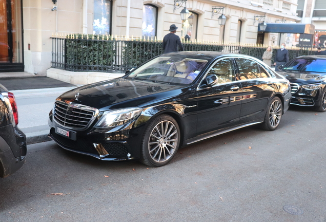 Mercedes-Benz S 63 AMG V222