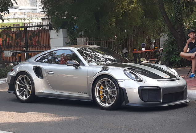 Porsche 991 GT2 RS Weissach Package