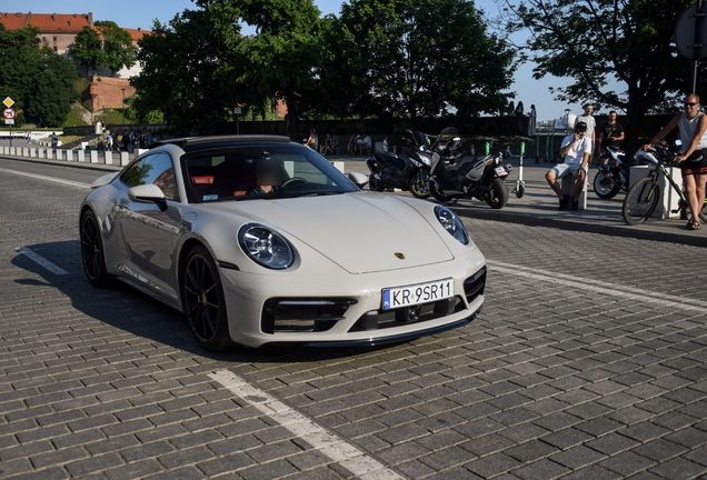 Porsche 992 Carrera S