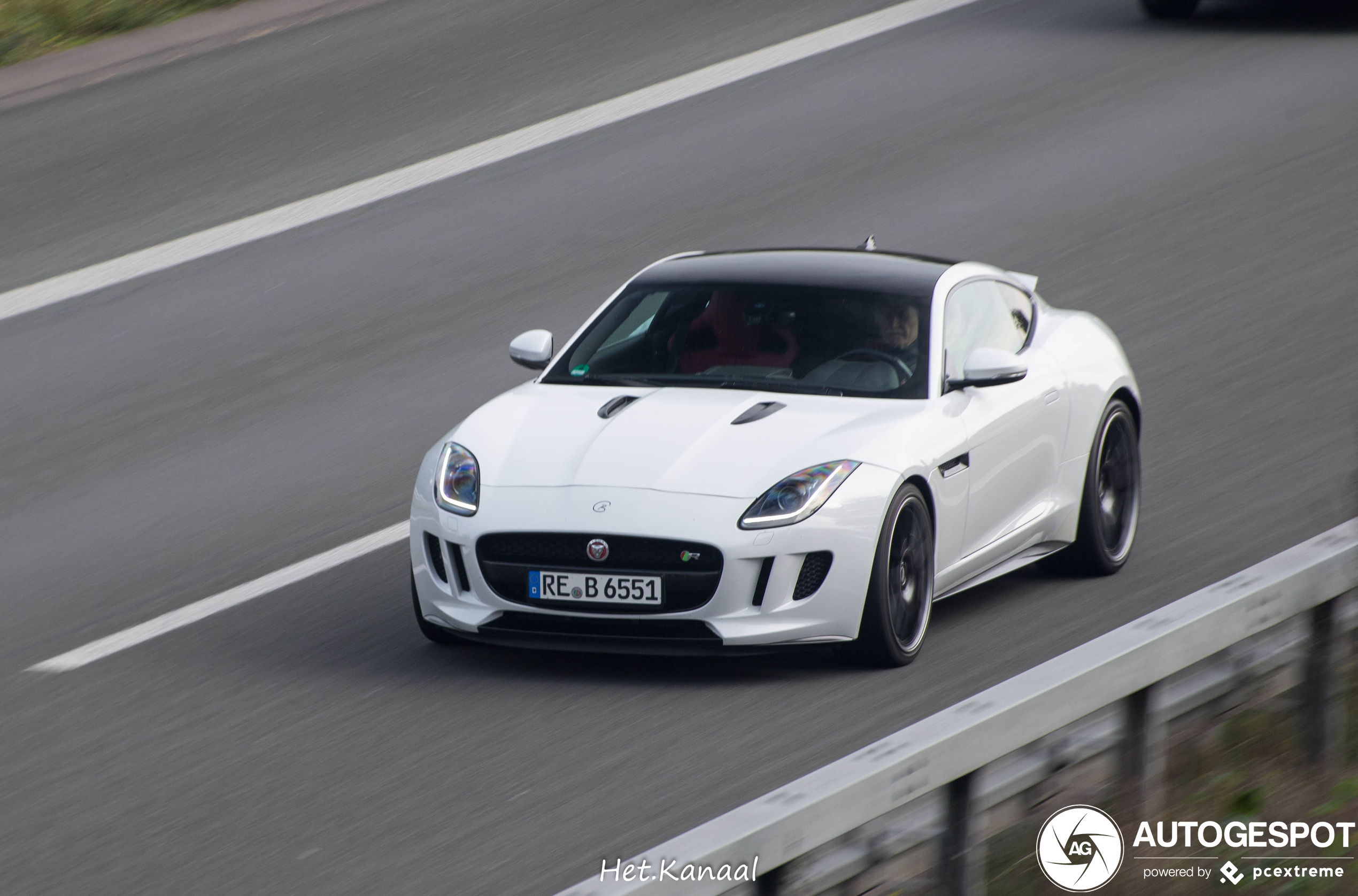 Jaguar F-TYPE R Coupé