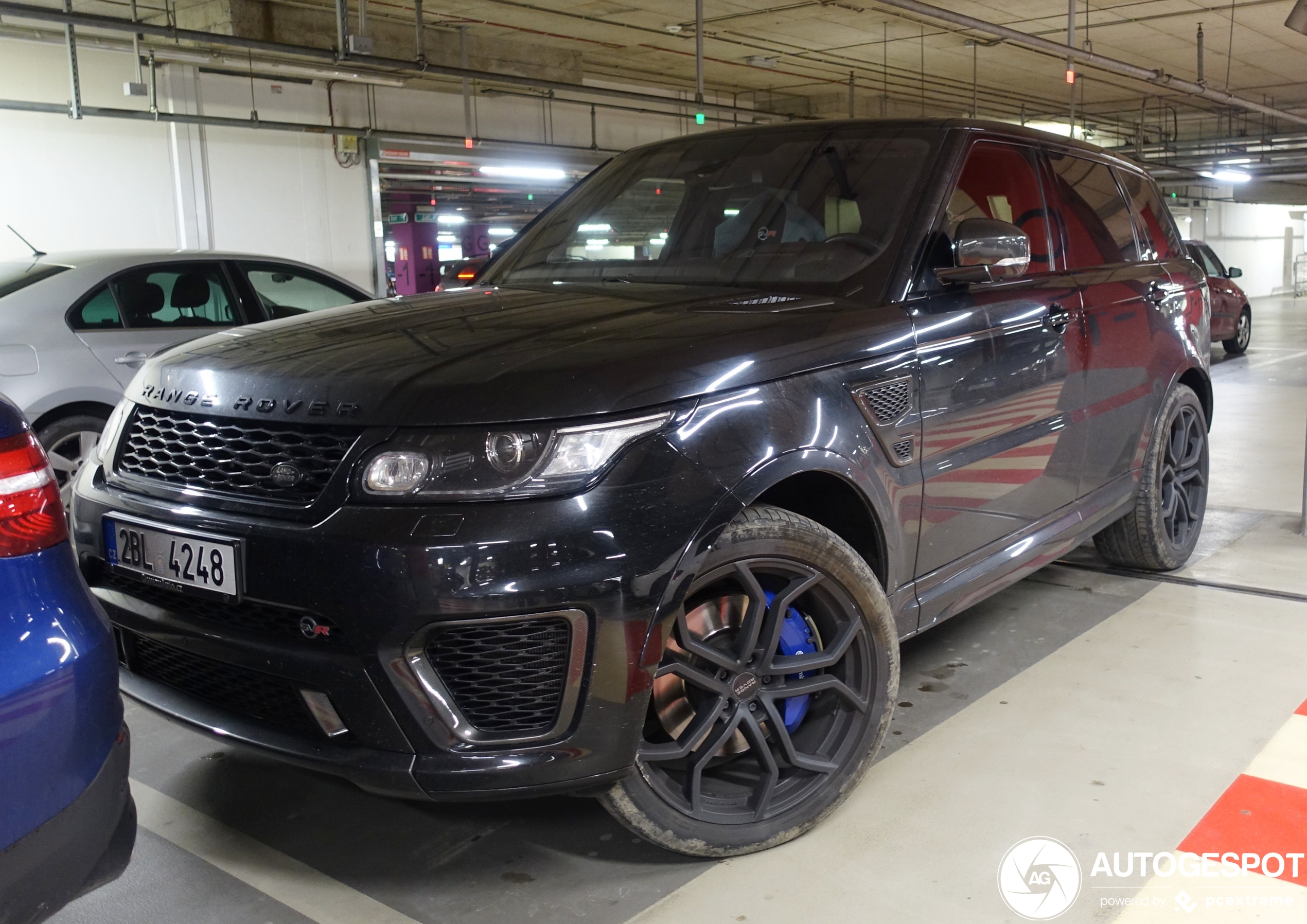 Land Rover Range Rover Sport SVR