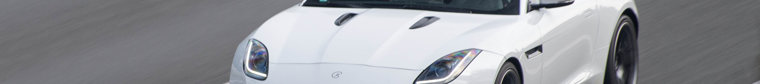 Jaguar F-TYPE R Coupé