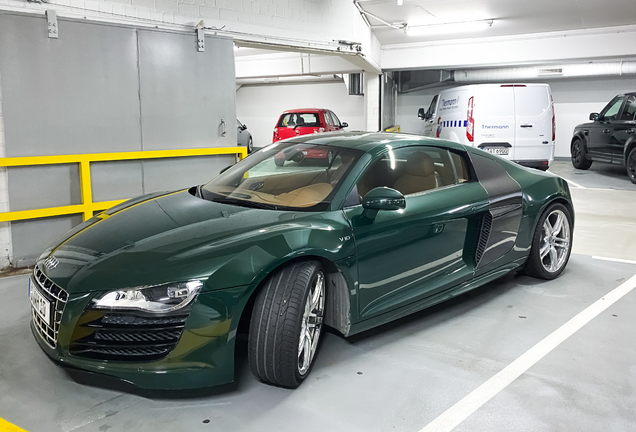 Audi R8 V10