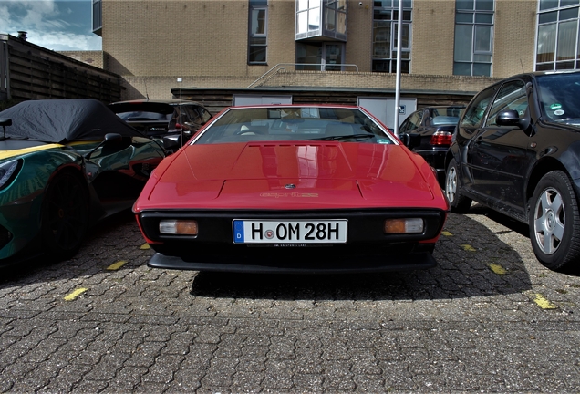 Lotus Esprit S2