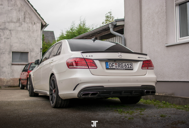 Mercedes-Benz E 63 AMG S W212