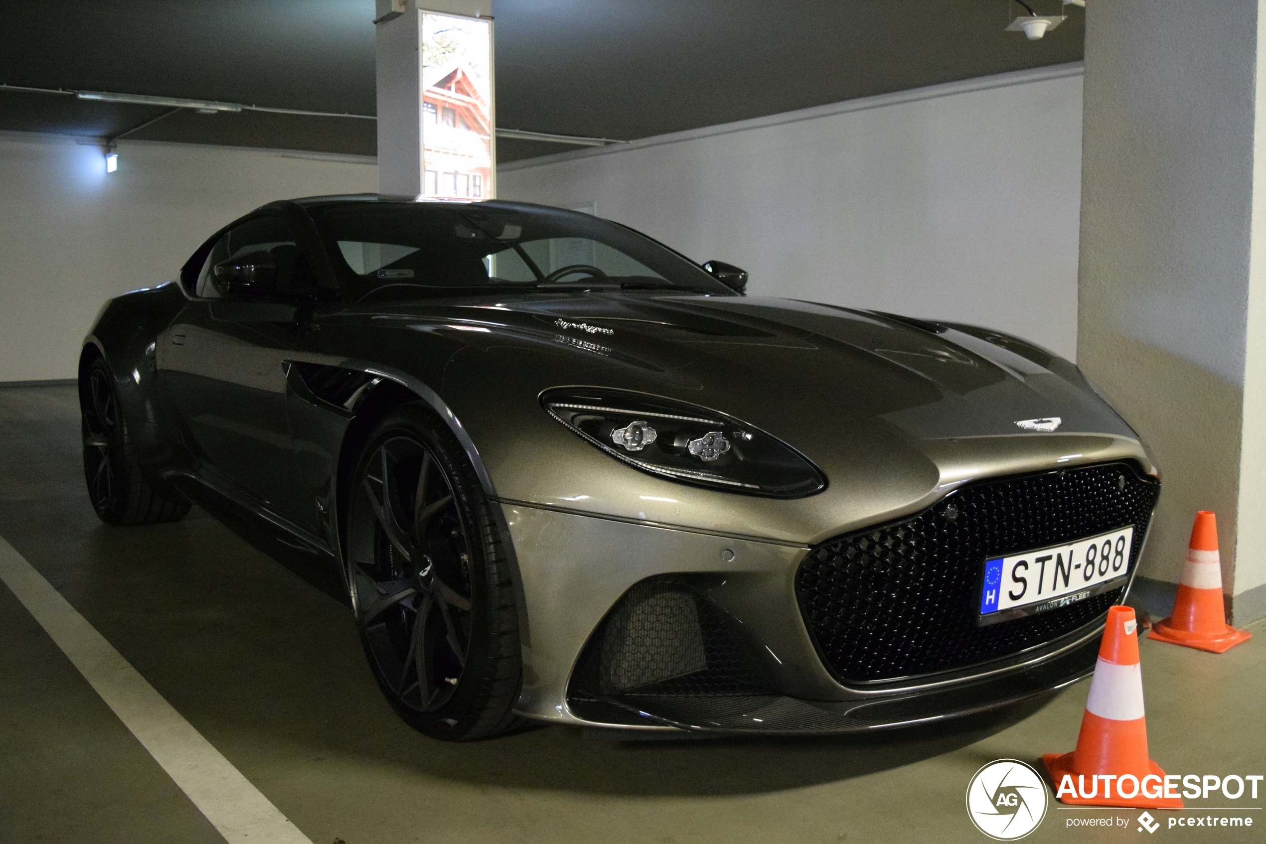 Aston Martin DBS Superleggera