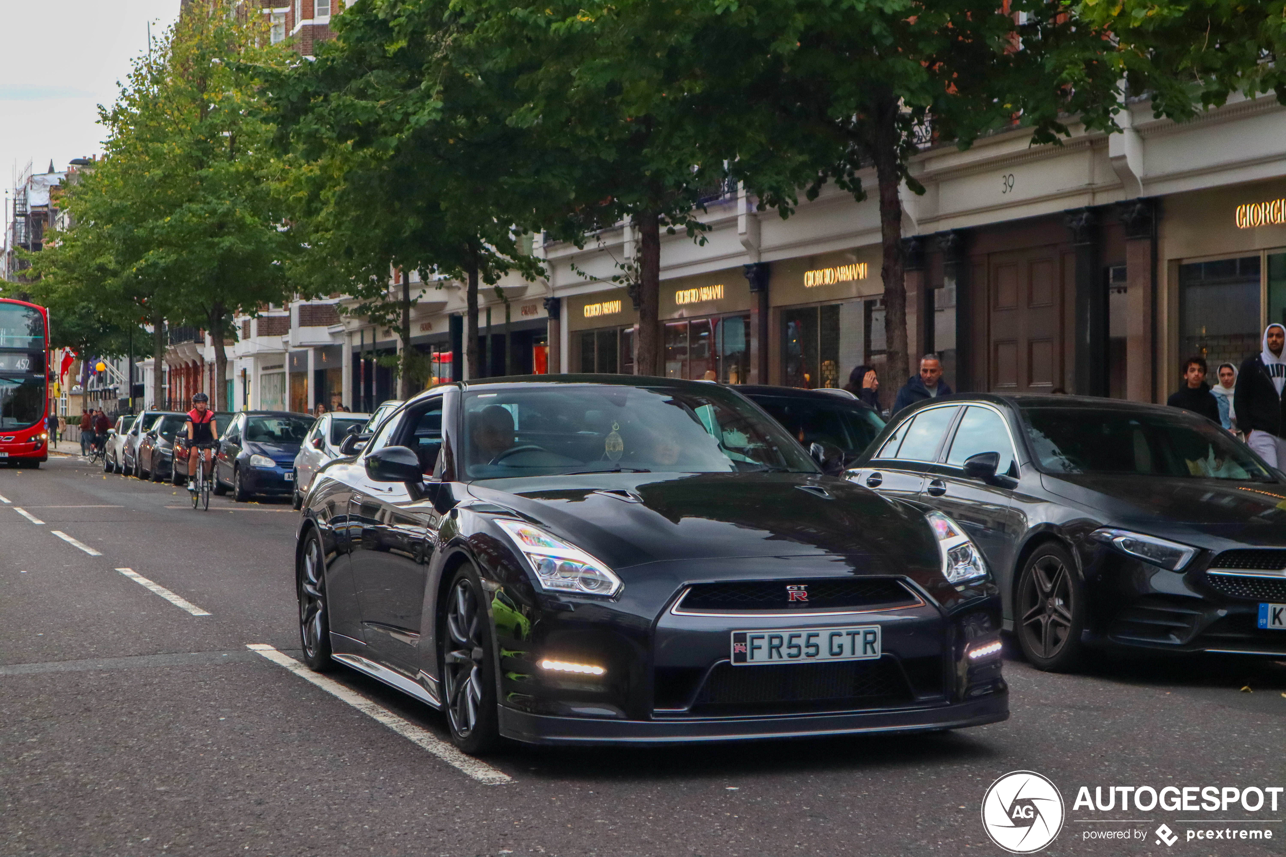 Nissan GT-R 2014