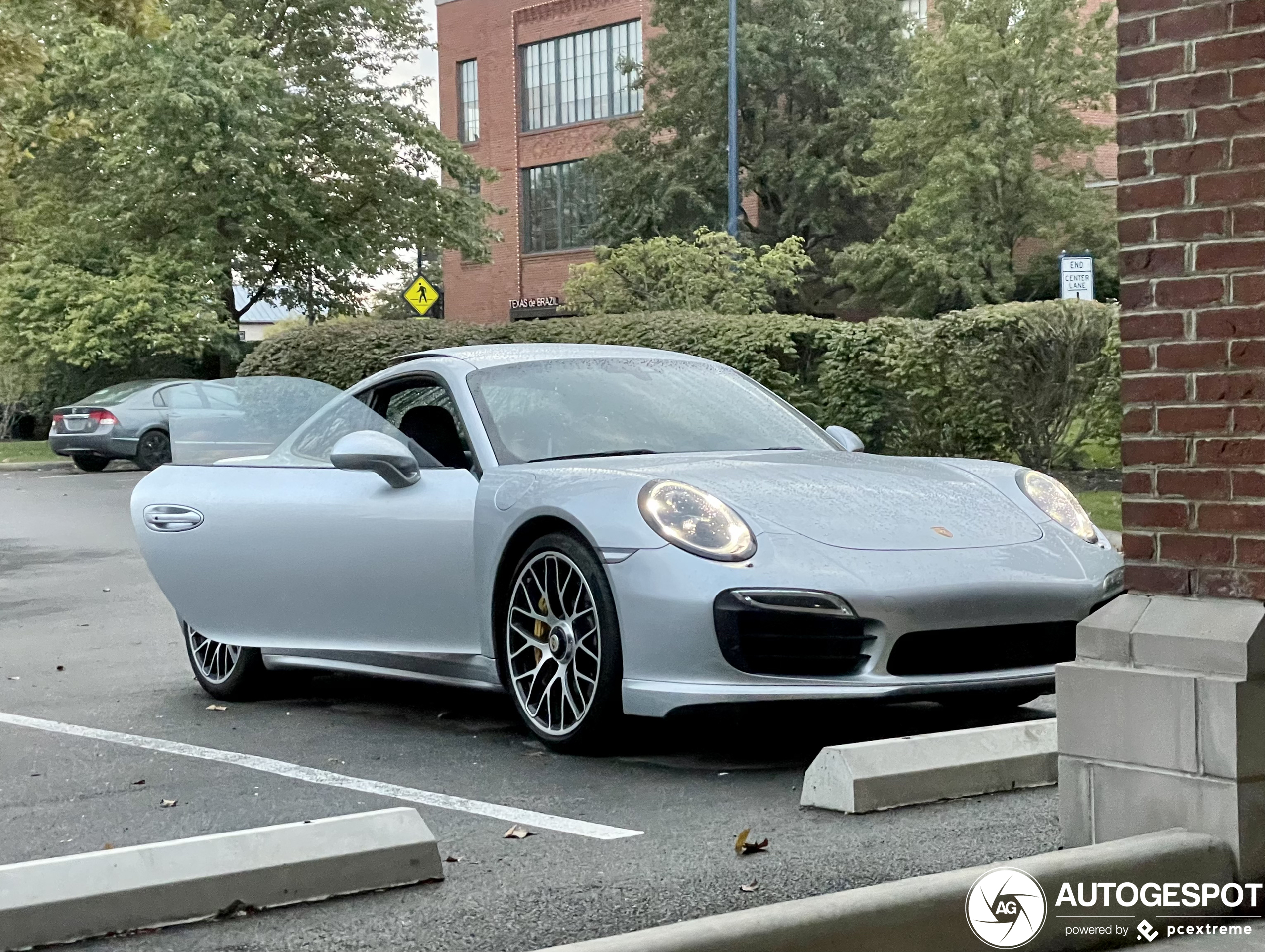 Porsche 991 Turbo S MkI