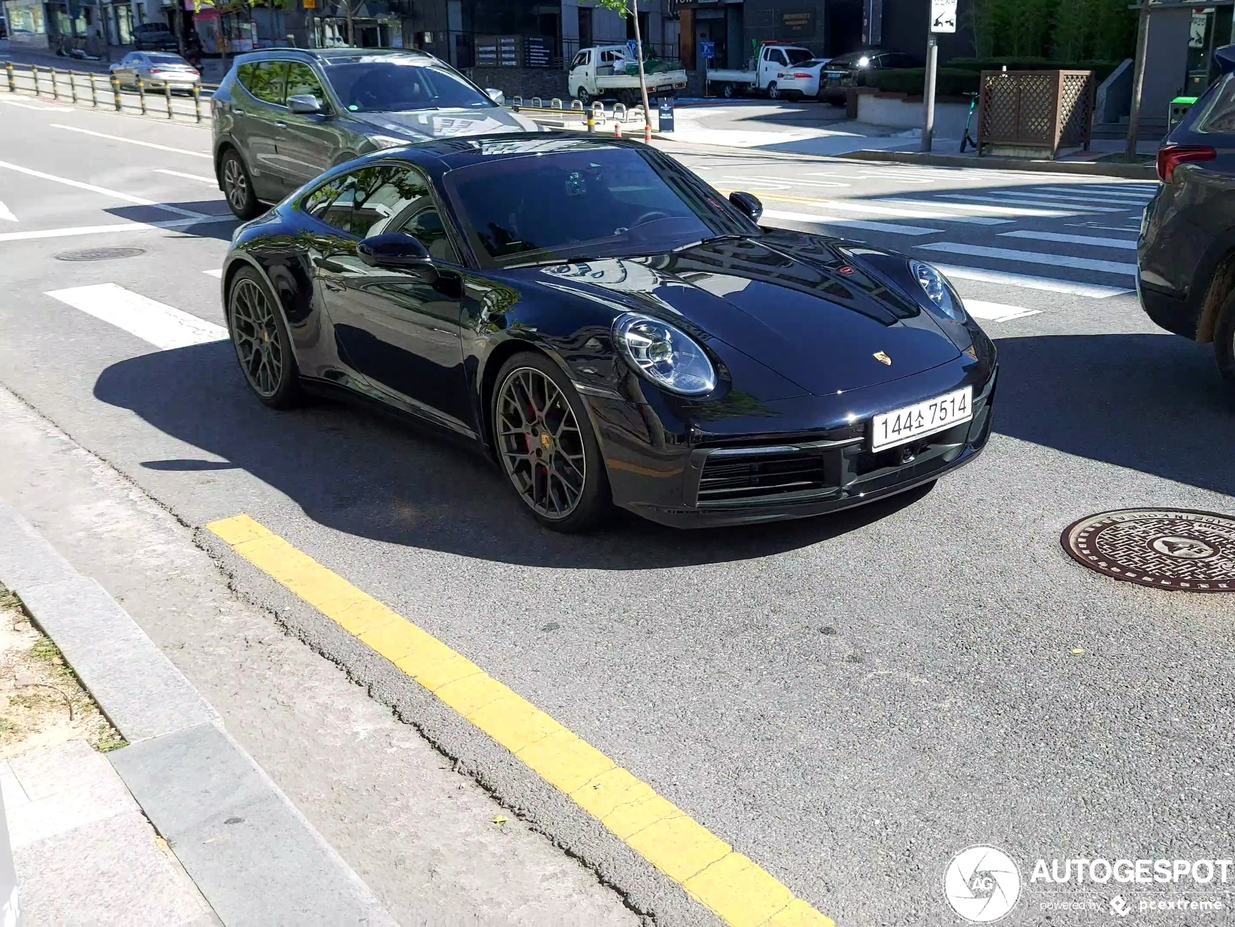 Porsche 992 Carrera 4S