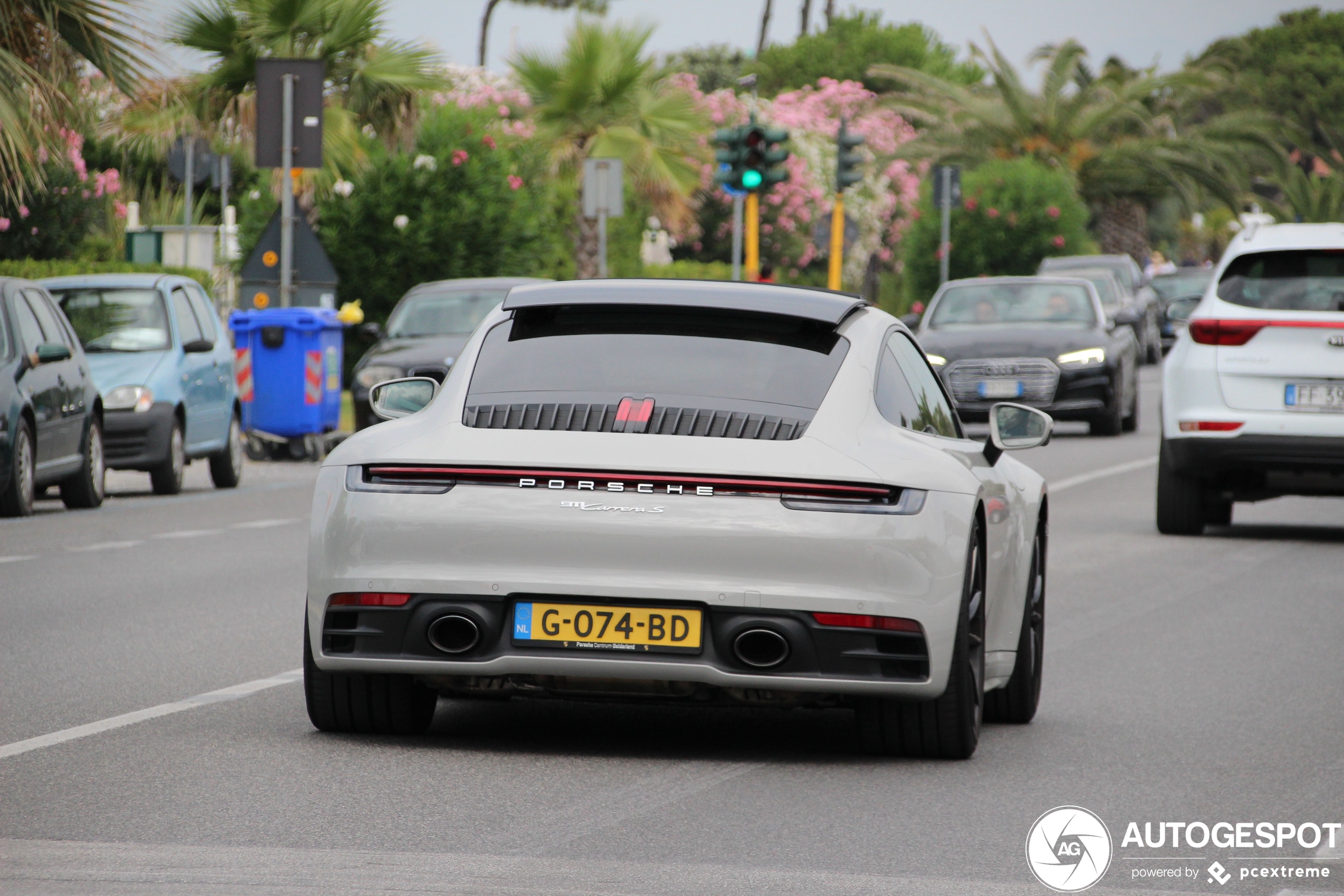 Porsche 992 Carrera S