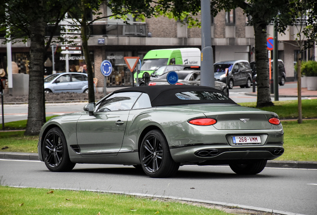 Bentley Continental GTC V8 2020