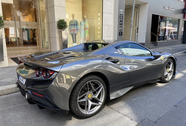 Ferrari F8 Spider