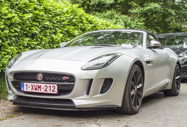 Jaguar F-TYPE S Convertible