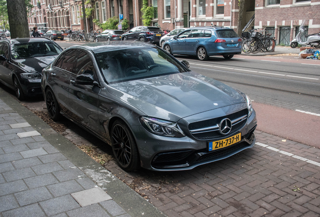 Mercedes-AMG C 63 S W205