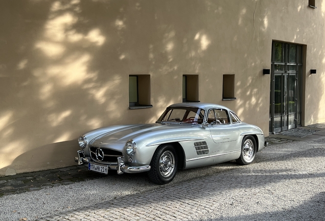 Mercedes-Benz 300SL Gullwing