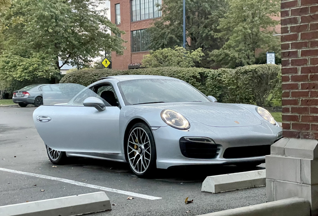 Porsche 991 Turbo S MkI