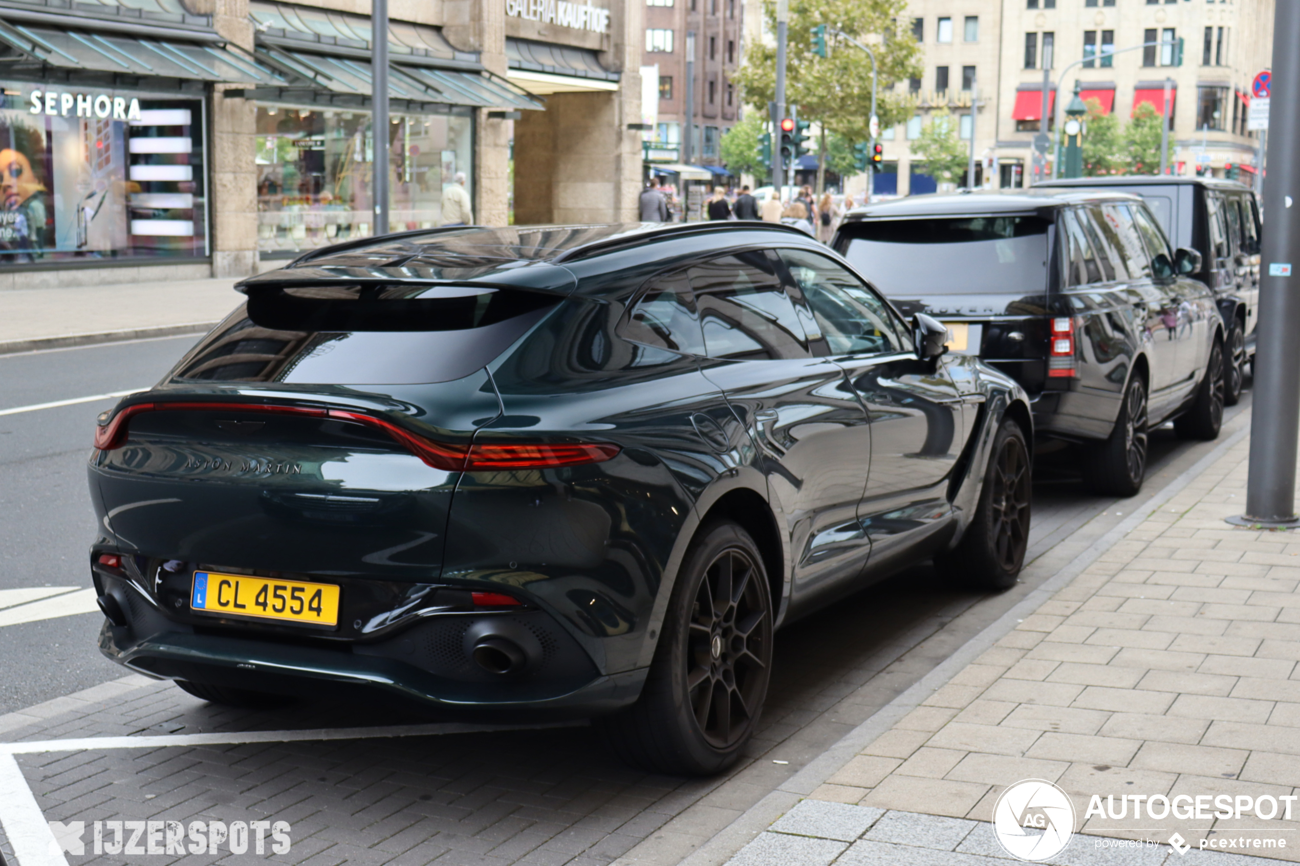 Aston Martin DBX