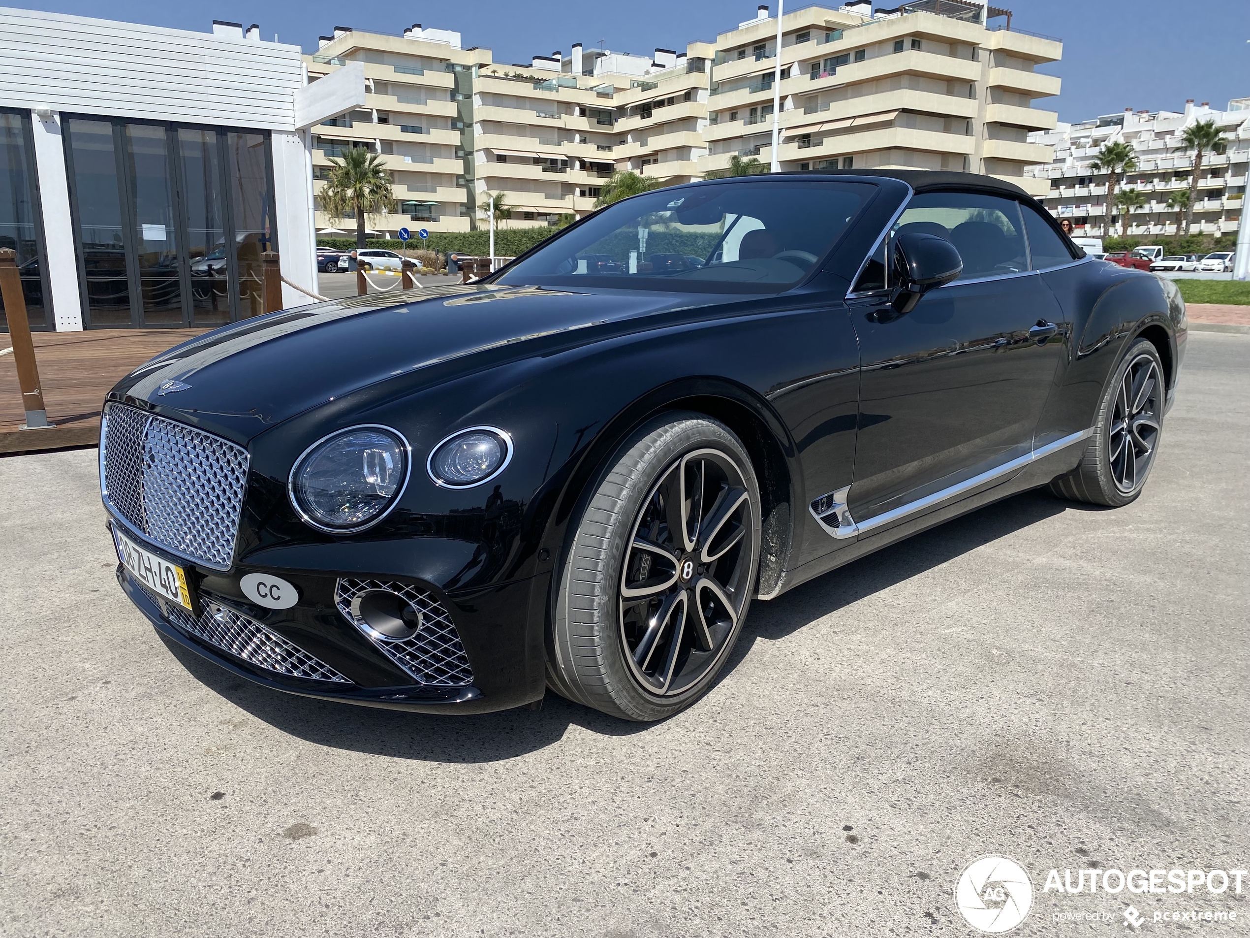 Bentley Continental GTC 2019