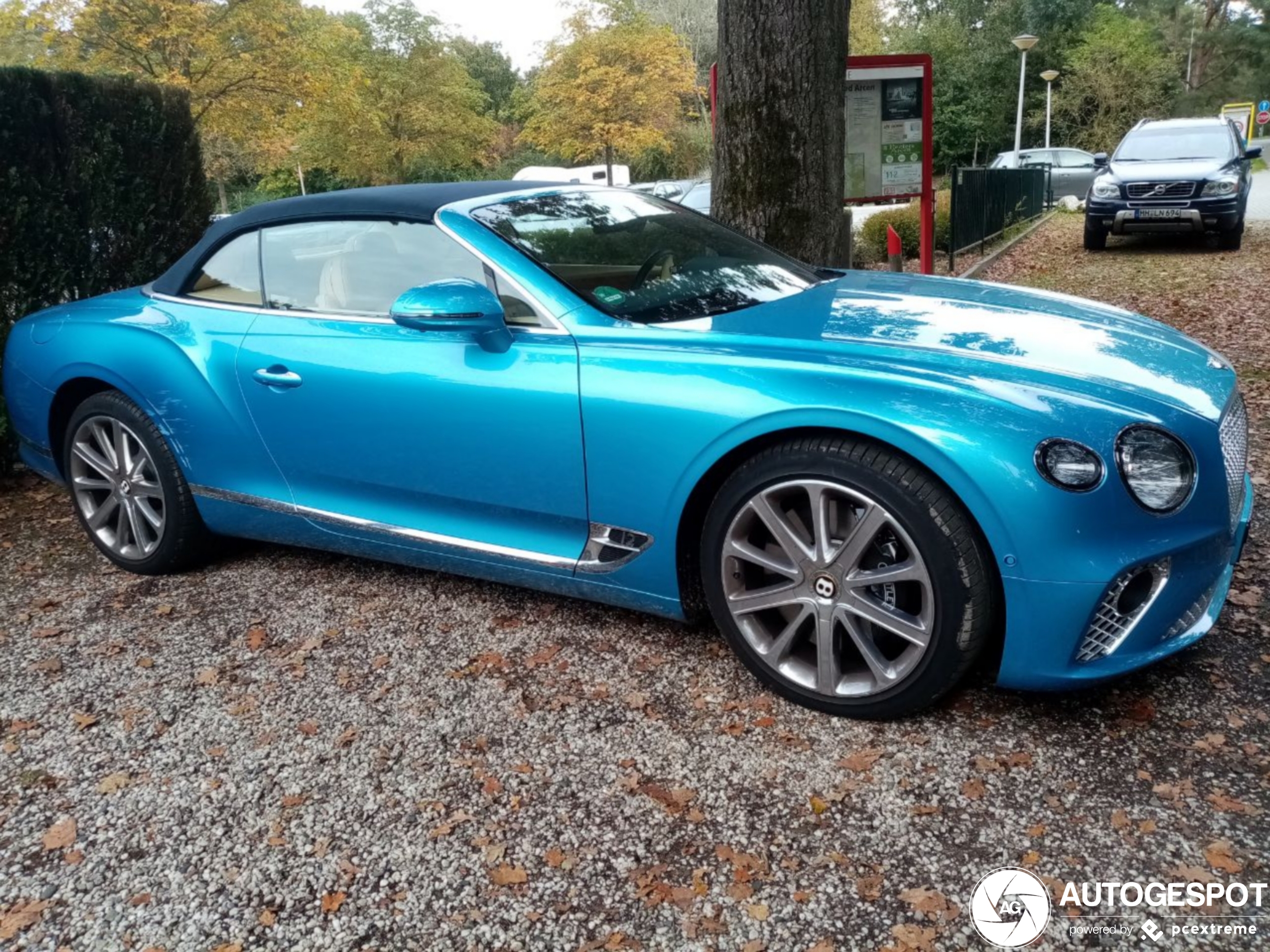 Bentley Continental GTC 2019