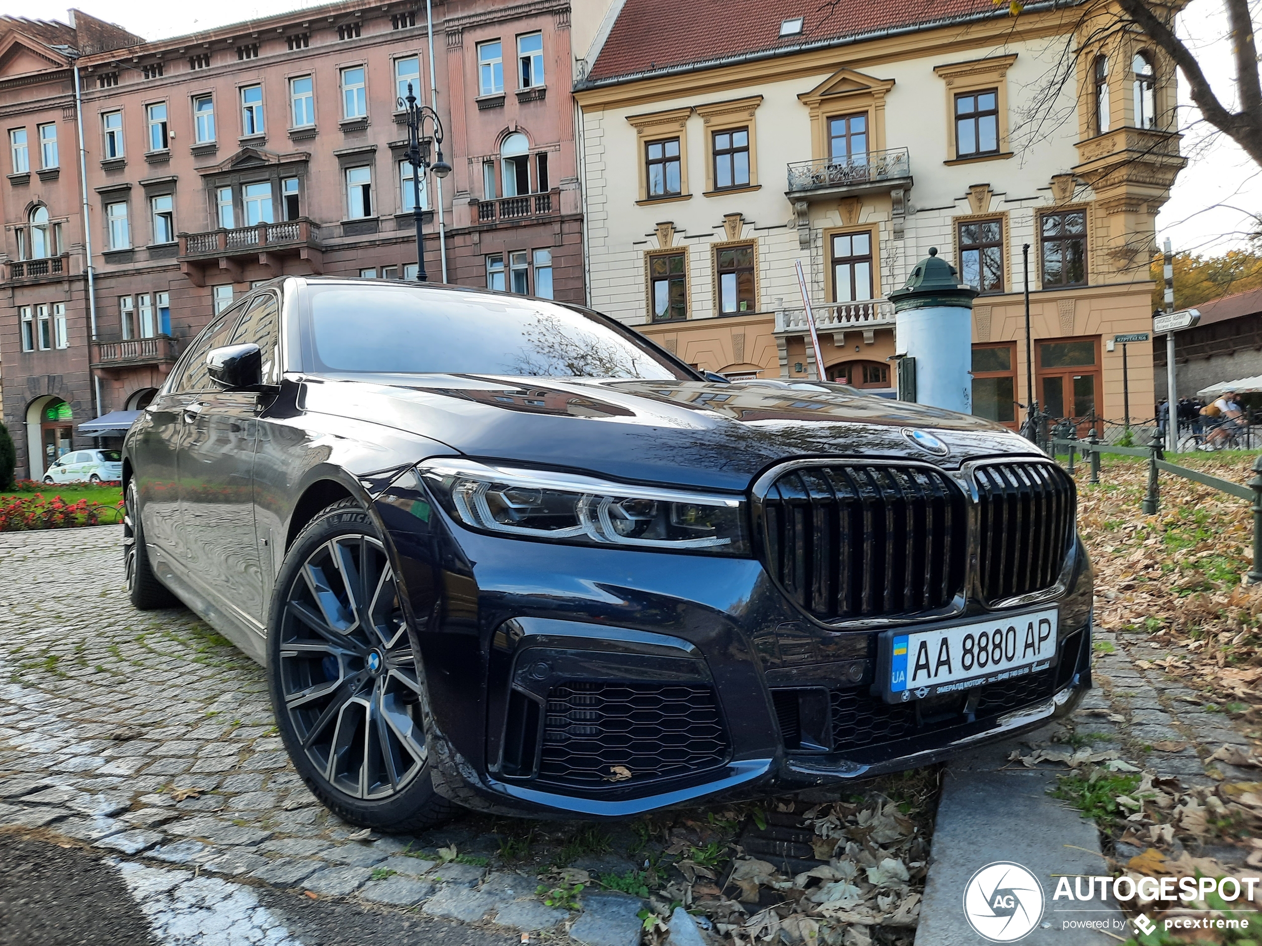 BMW M760Li xDrive 2019