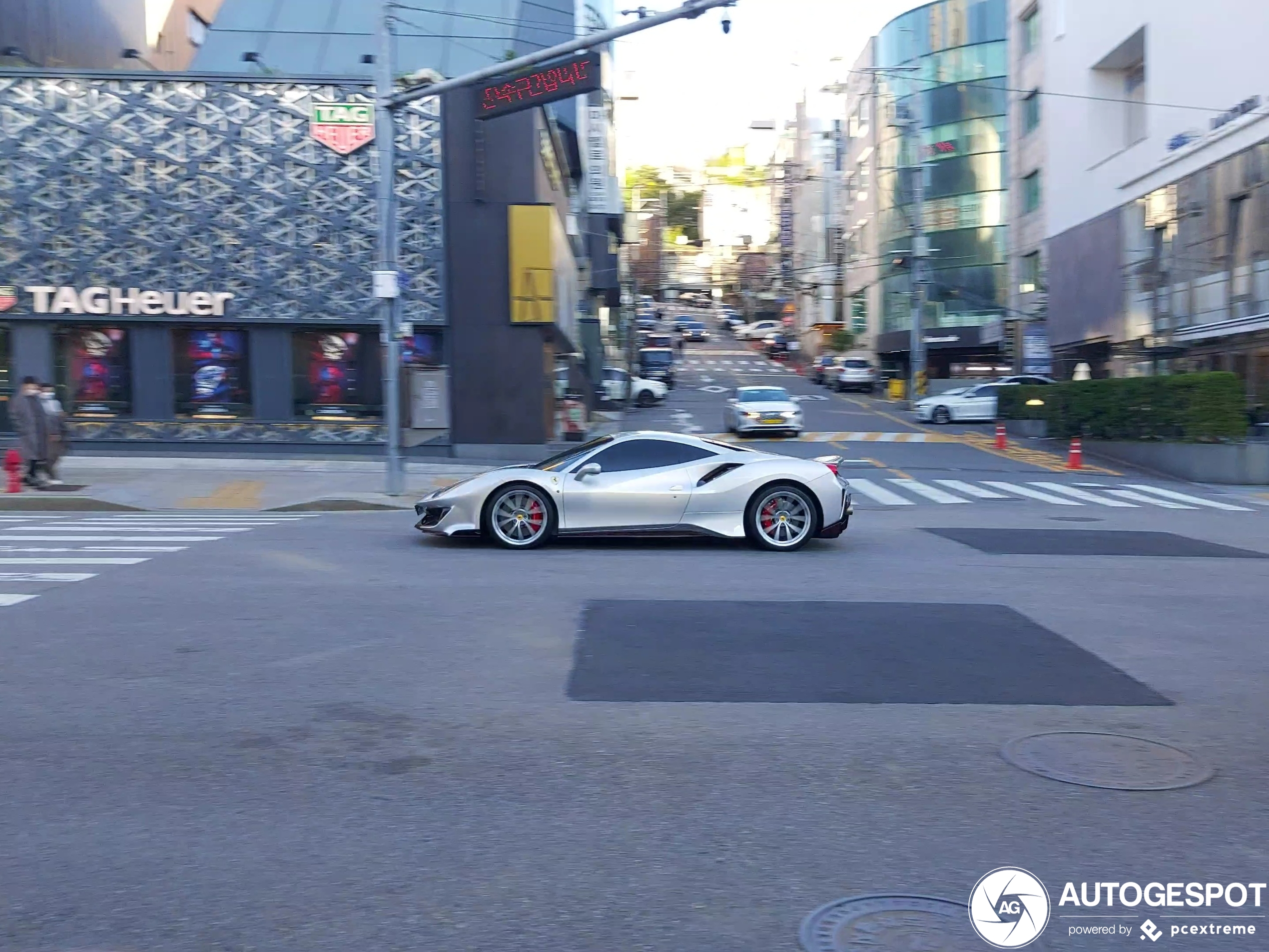 Ferrari 488 Pista