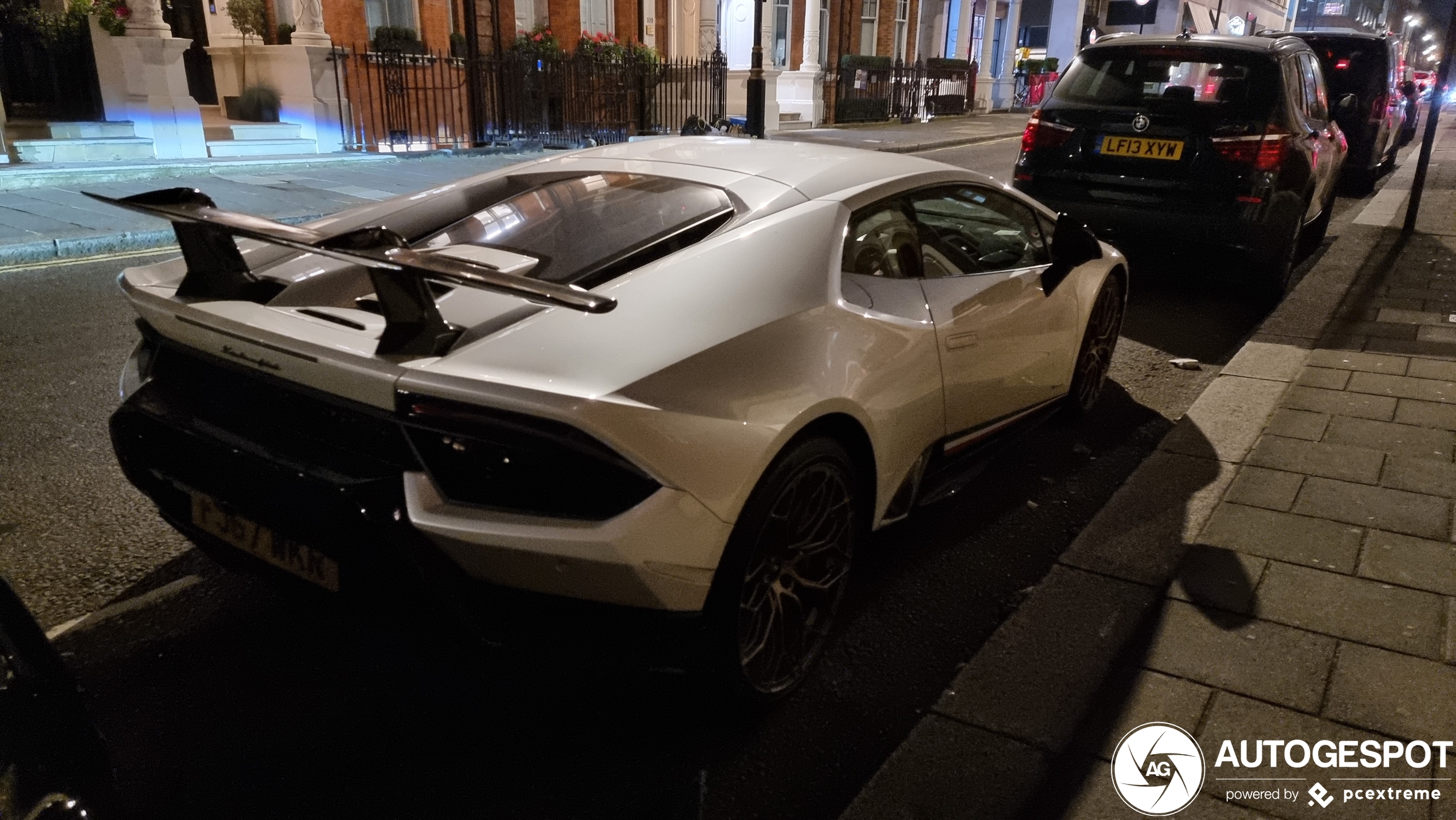 Lamborghini Huracán LP640-4 Performante