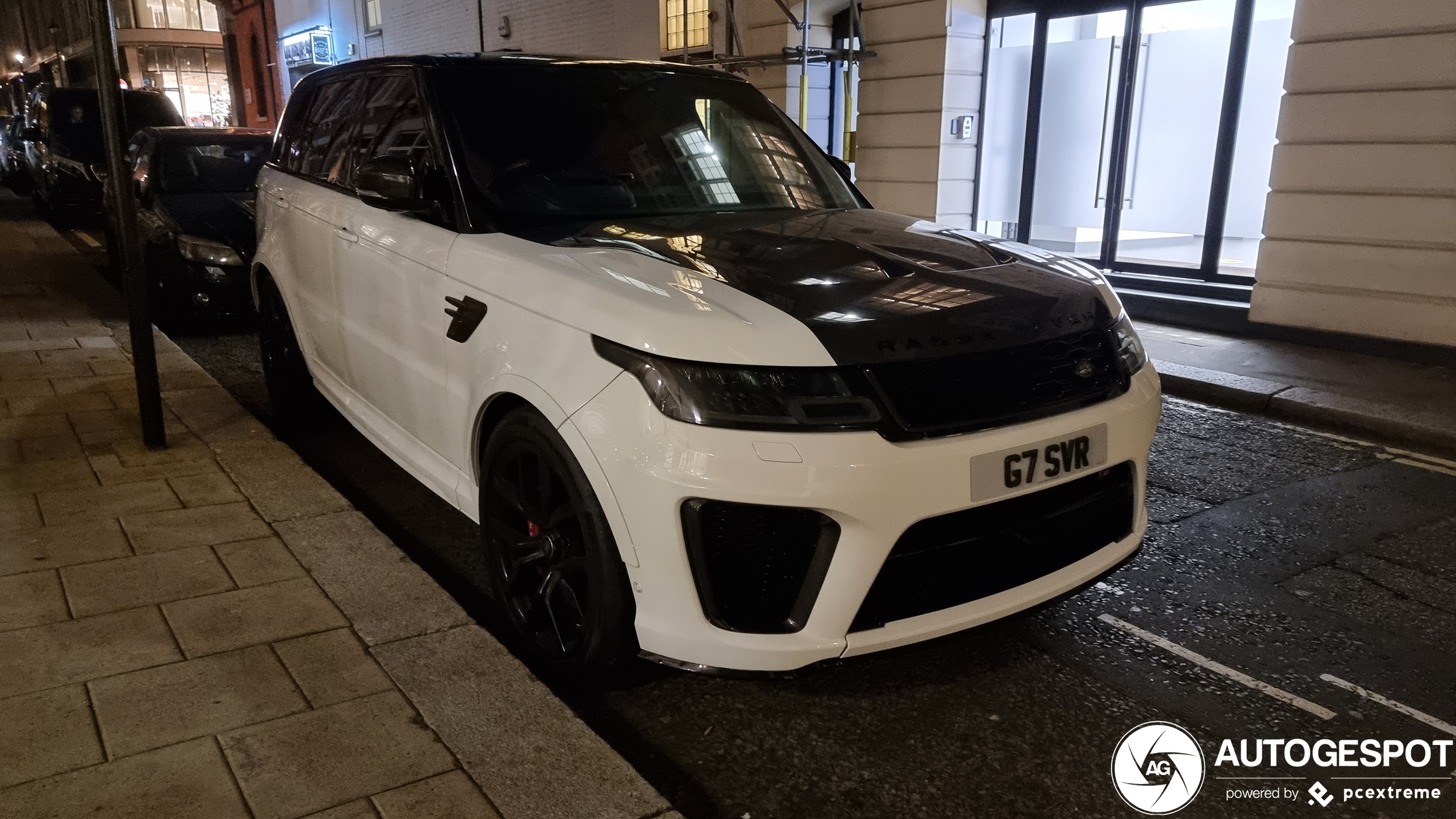 Land Rover Range Rover Sport SVR 2018 Carbon Edition