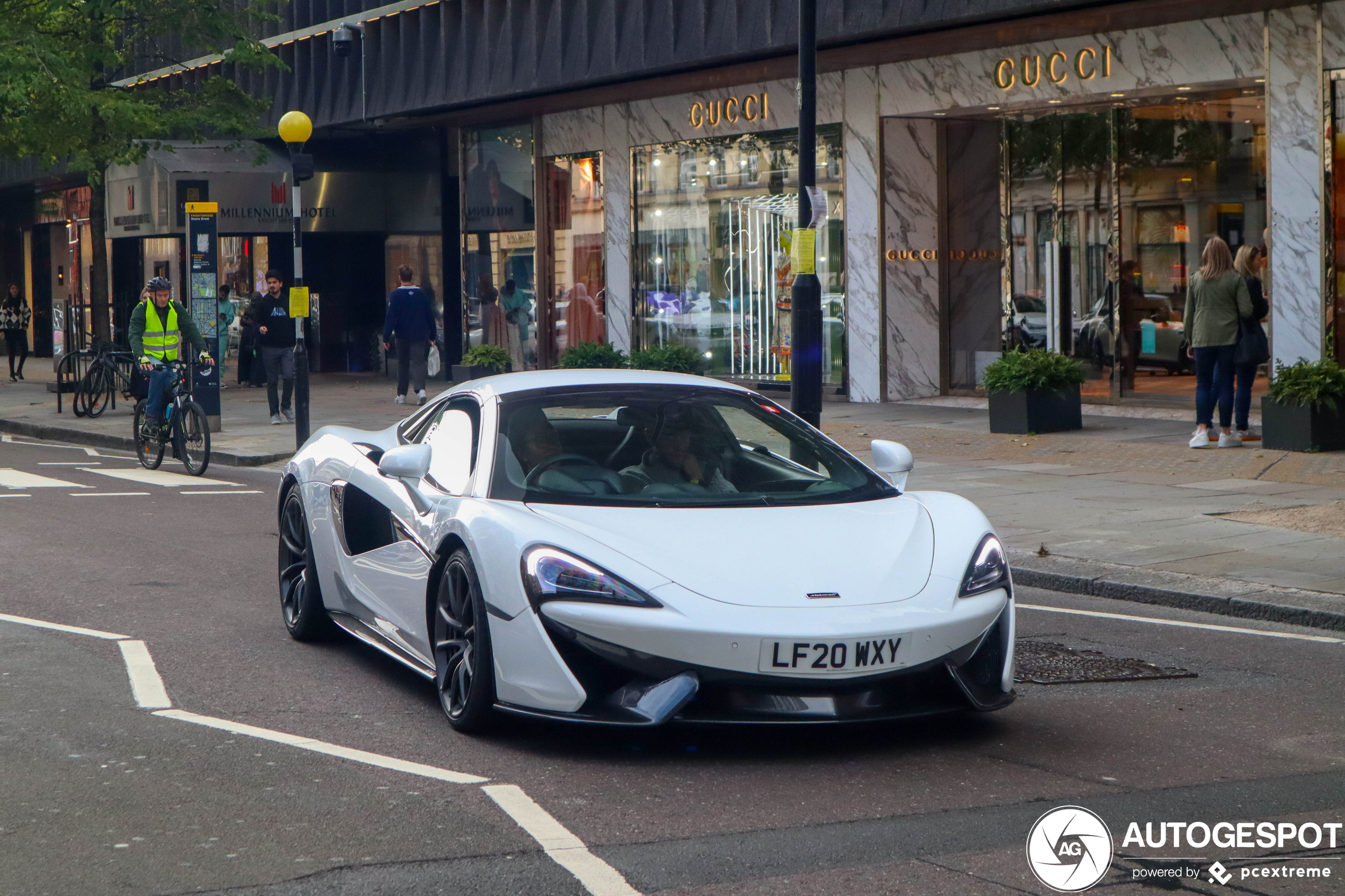 McLaren 570S Spider