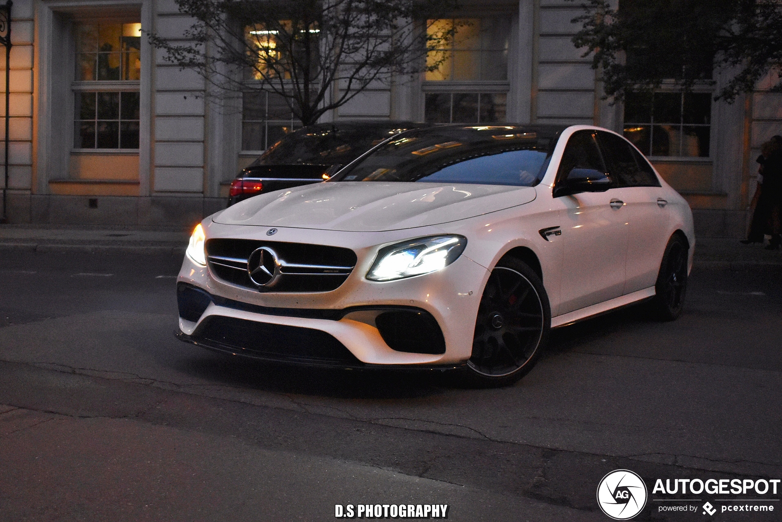 Mercedes-AMG E 63 S W213