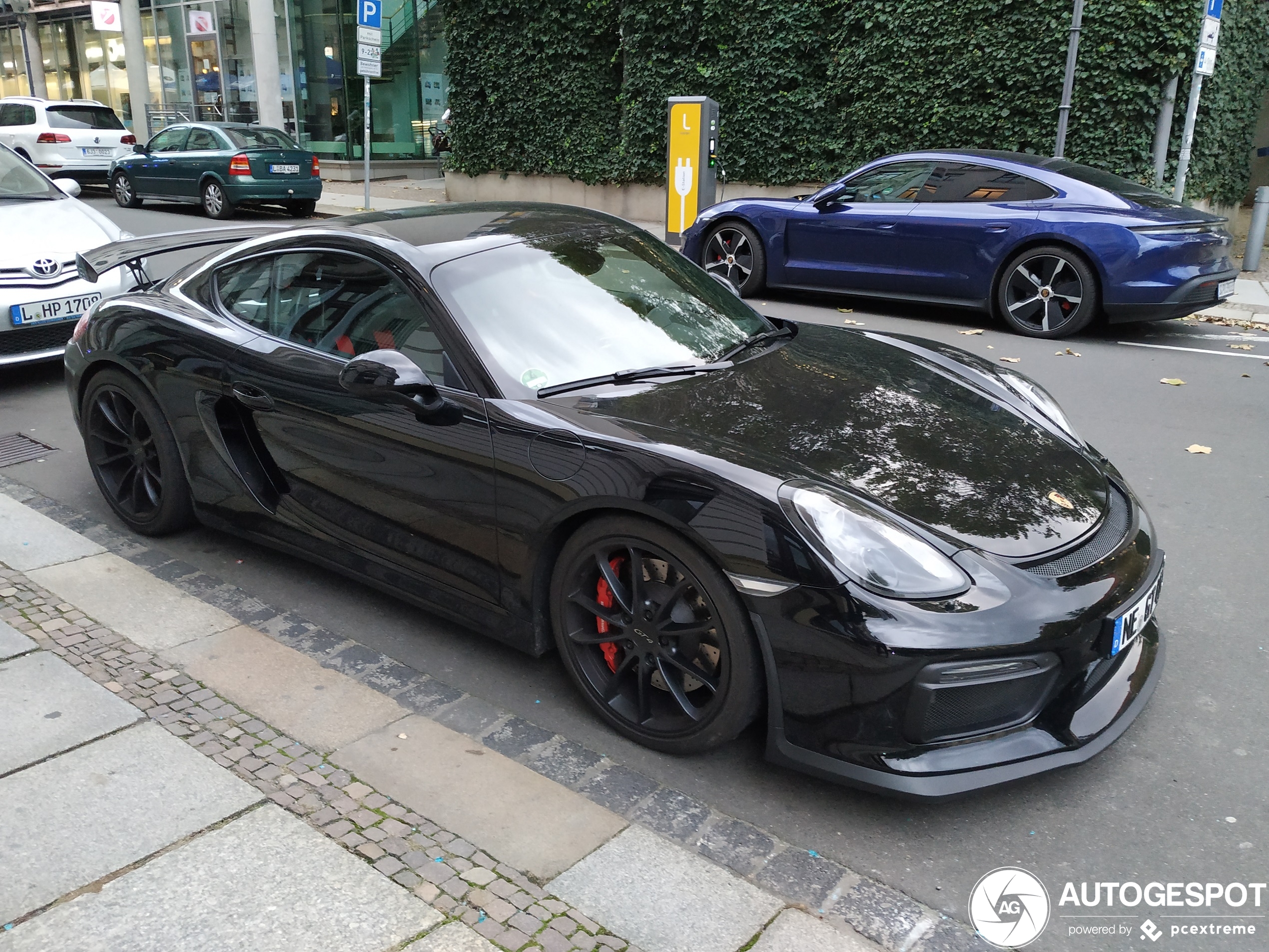 Porsche 981 Cayman GT4