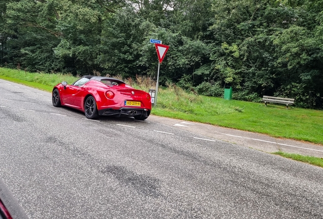 Alfa Romeo 4C Spider