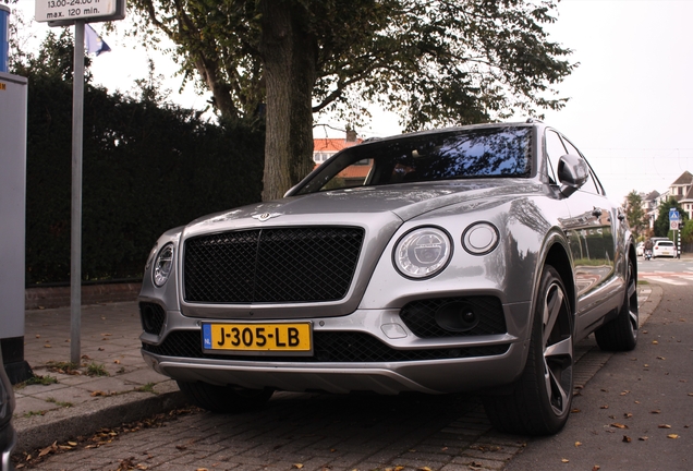 Bentley Bentayga V8