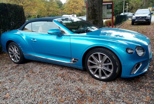 Bentley Continental GTC 2019