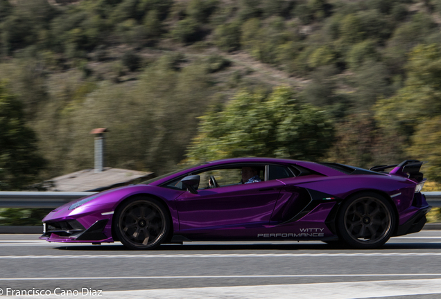 Lamborghini Aventador LP770-4 SVJ