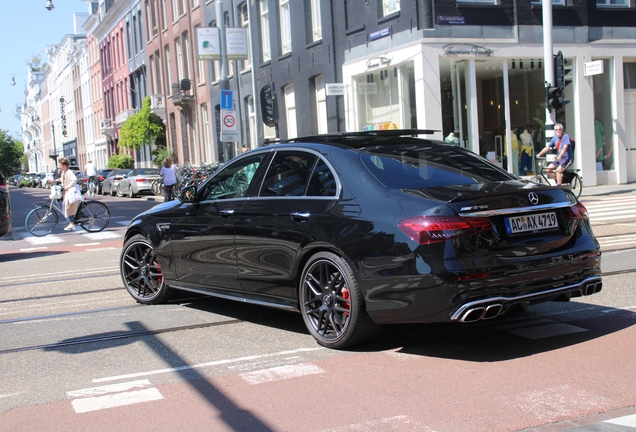 Mercedes-AMG E 63 S W213 2021