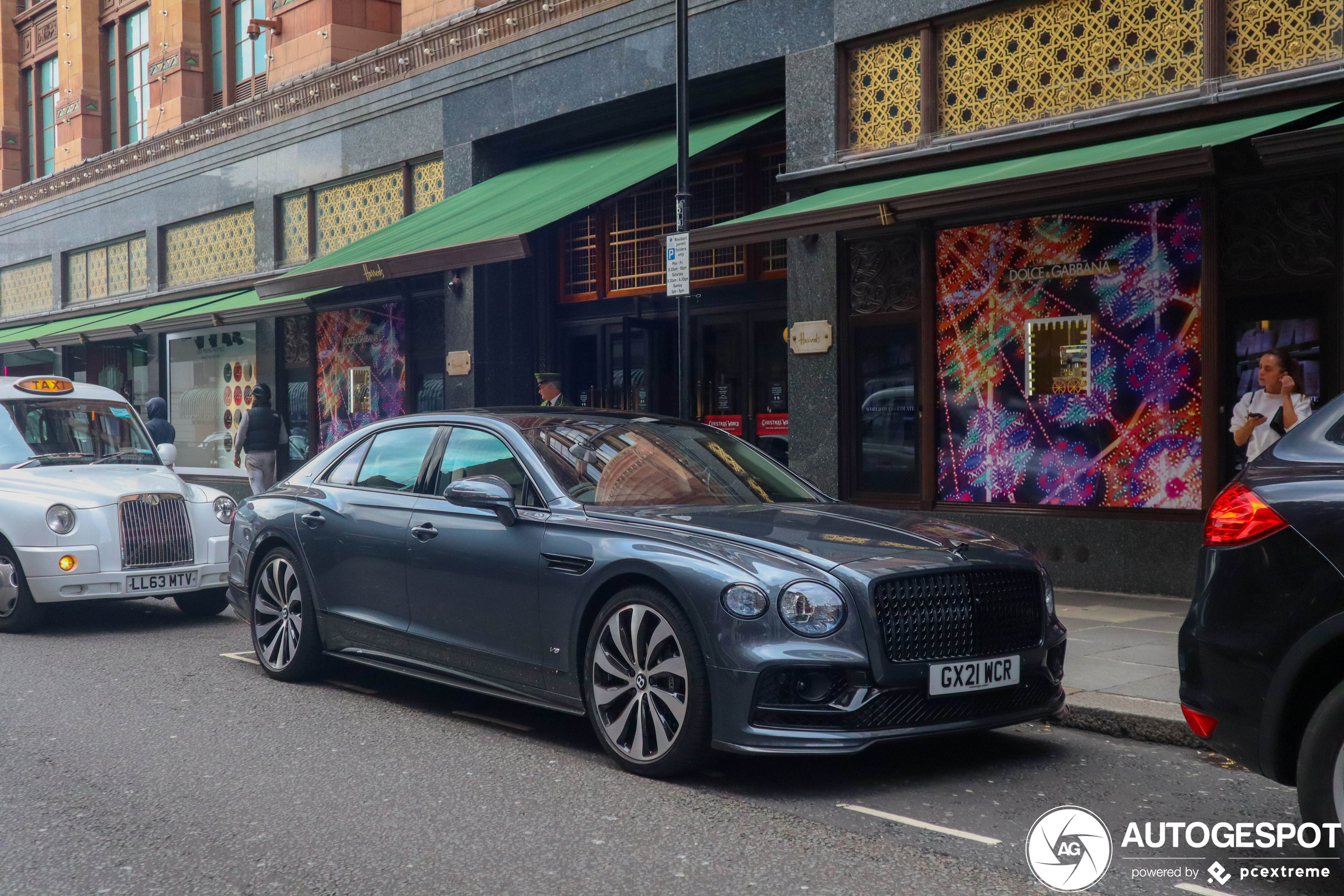 Bentley Flying Spur V8 2021 First Edition