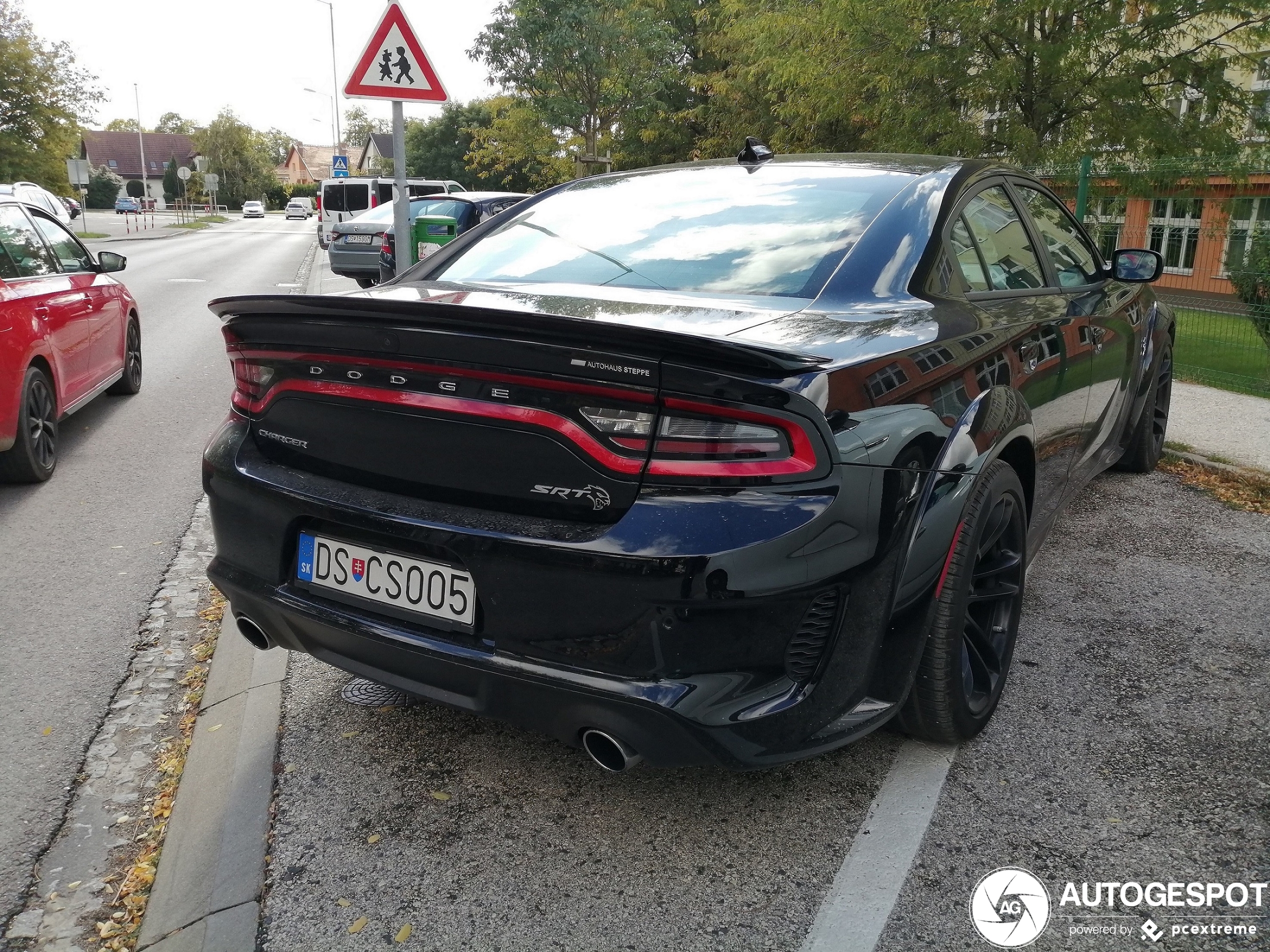 Dodge Charger SRT Hellcat Widebody