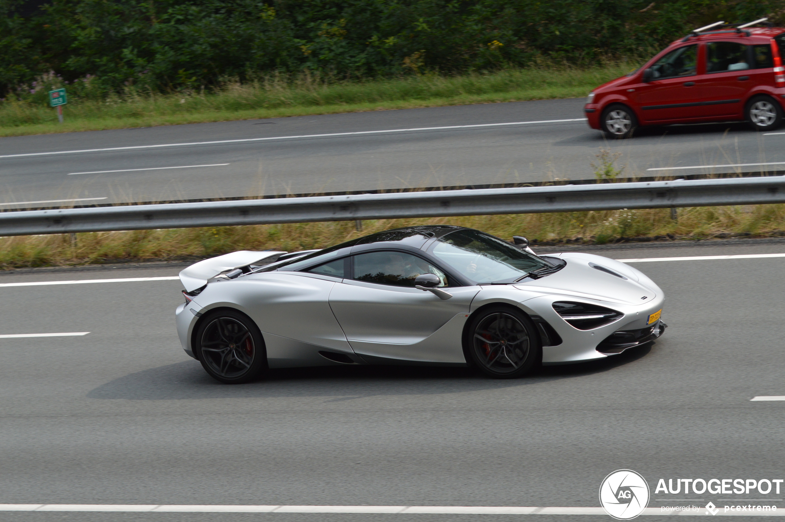 McLaren 720S